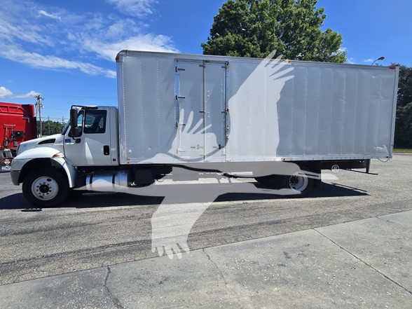 2015 INTERNATIONAL DURASTAR 4300 21624CON - image 4 of 6