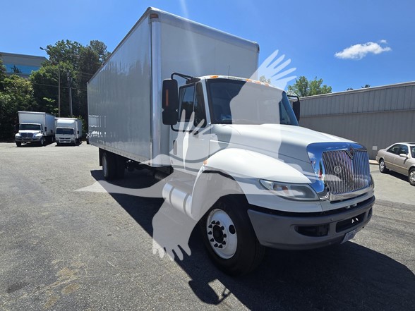 2015 INTERNATIONAL DURASTAR 4300 21624CON - image 2 of 6